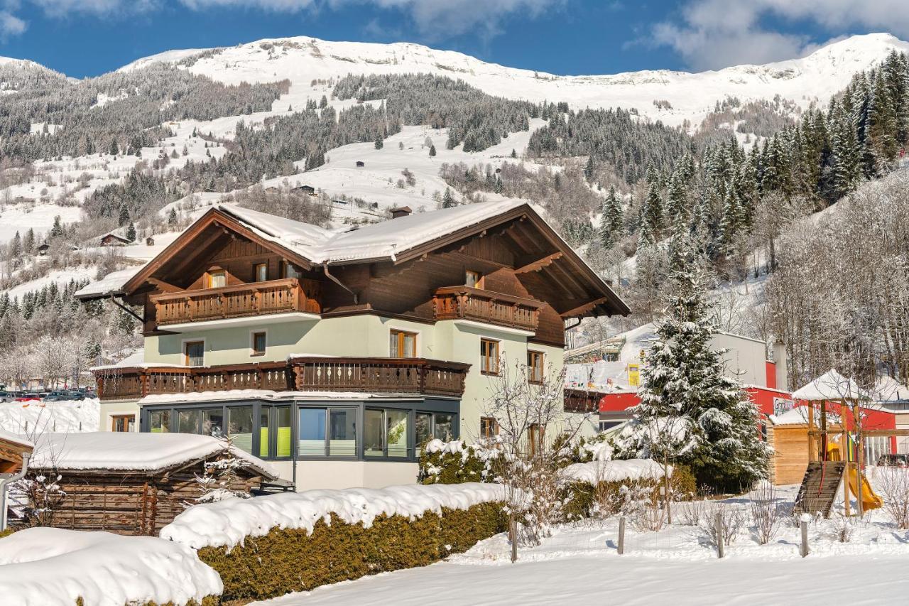 Gaestehaus Gratz - Inklusive Eintritt In Die Alpentherme Hotel Dorfgastein Exterior photo