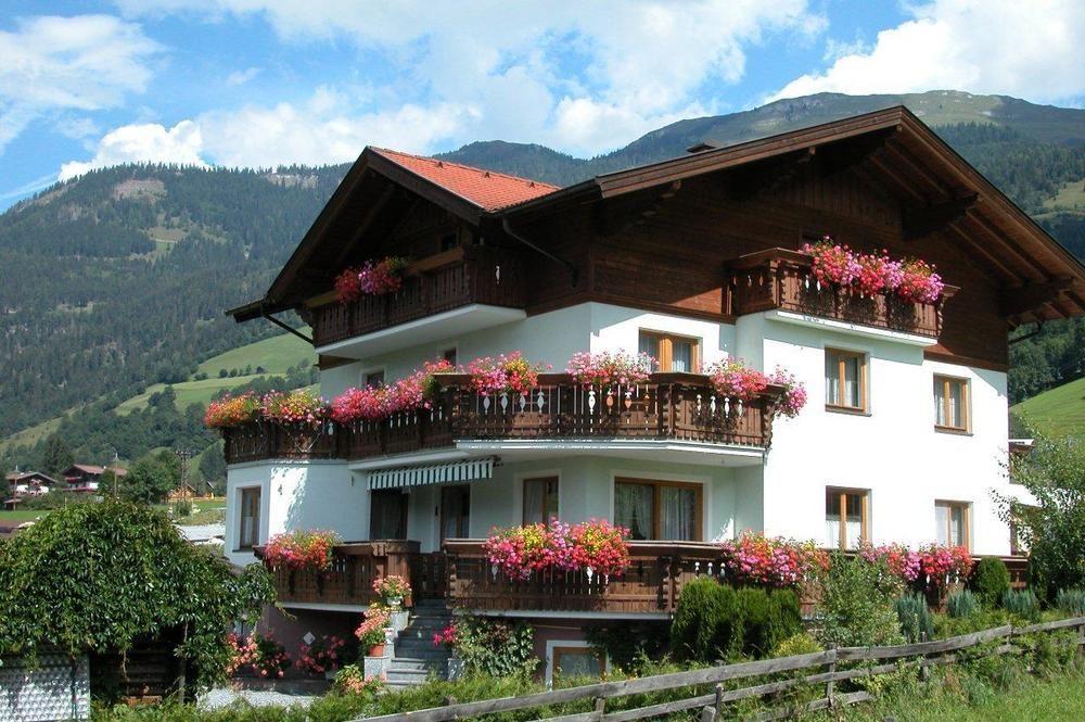 Gaestehaus Gratz - Inklusive Eintritt In Die Alpentherme Hotel Dorfgastein Exterior photo